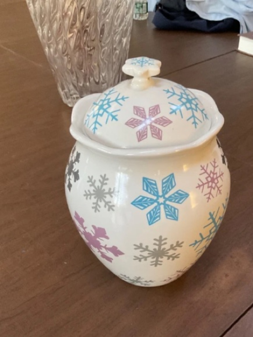 New Temptations Ceramic Snowflake cookie jars